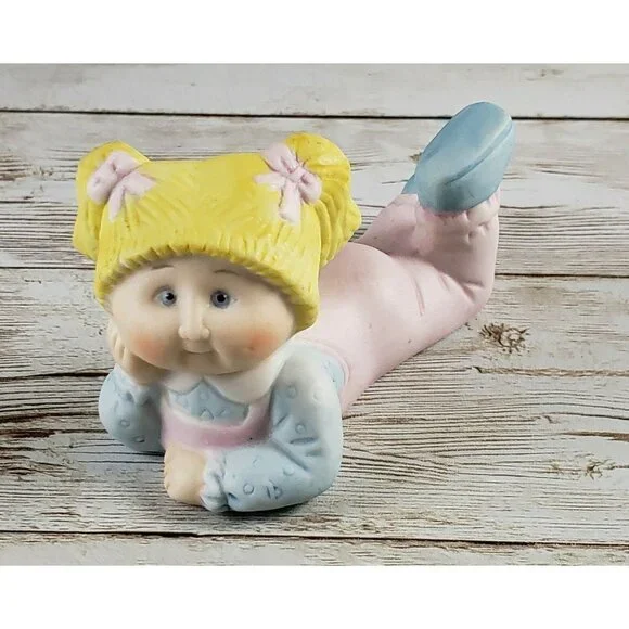 1984 2 Cabbage Patch Kids Figurines Fine Porcelain Taiwan - Picture 2 of 12